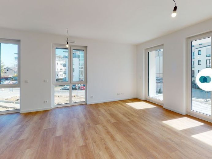 Moderne 4-Zimmer-Whg. mit Balkon und 2 Bädern im Nauener Wohnquartier "WOHNEN AN DEN MÜHLENSTÜCKEN" – Ansicht II: Wohn - und Esszim…