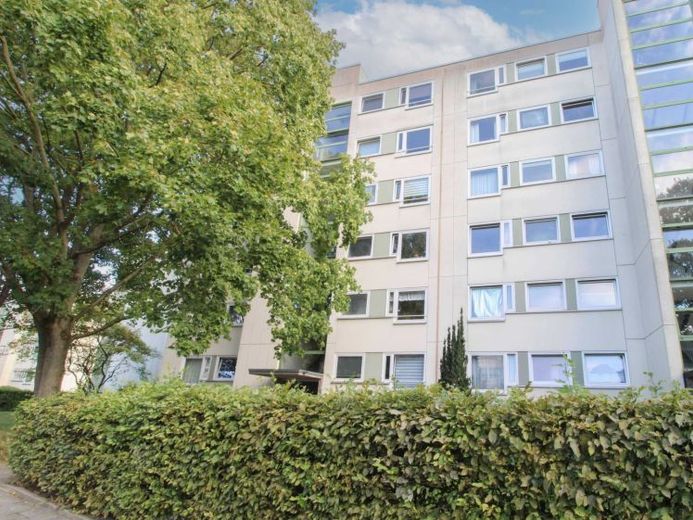 Appartamento locato e ben tenuto come investimento immobiliare in posizione centrale – Foto 1