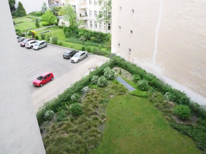 Provisionsfreie Eigentumswohnung am Kurfürstendamm – Blick in den Hof und Garten