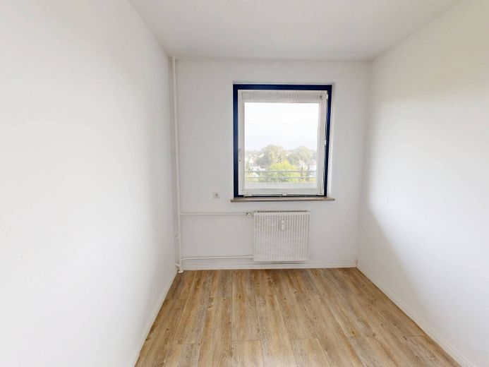 Helder&ruim: 3-kam.-app. met BALKON en inbouwkeuken – Ansicht I: Schlafzimmer II
