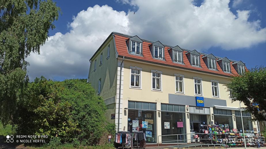 Wohn- und Geschäftshaus 