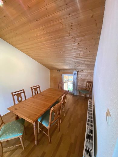 Schönes Haus in Miesbach – 1. OG, Kind/Studio