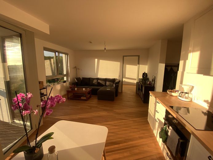 Oasis de luz de lujo de 4 habitaciones, 106 m²| 2022| Vistas panorámicas| 4.º piso+ascensor| 2 baños|2 balcones| cocina equipada|garaje subterráneo – Foto 9