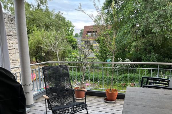 Wunderschöne Neubau Wohnung mit modernem Schnitt und schönem Balkon