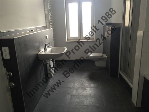 Wohnung-super ruhig- Dachgeschoss- Maisonette – 09-01-2016 037