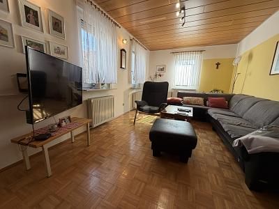 CASA FAMILIARE CON GARAGE E GIARDINO – 1773348654_159112.jpg