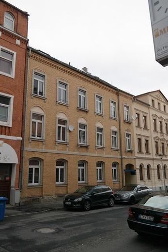 Gemütliche DG 2-Zi. mit Laminat, Kamin und EBK in zentraler Lage! SP mgl. – SAM_7723