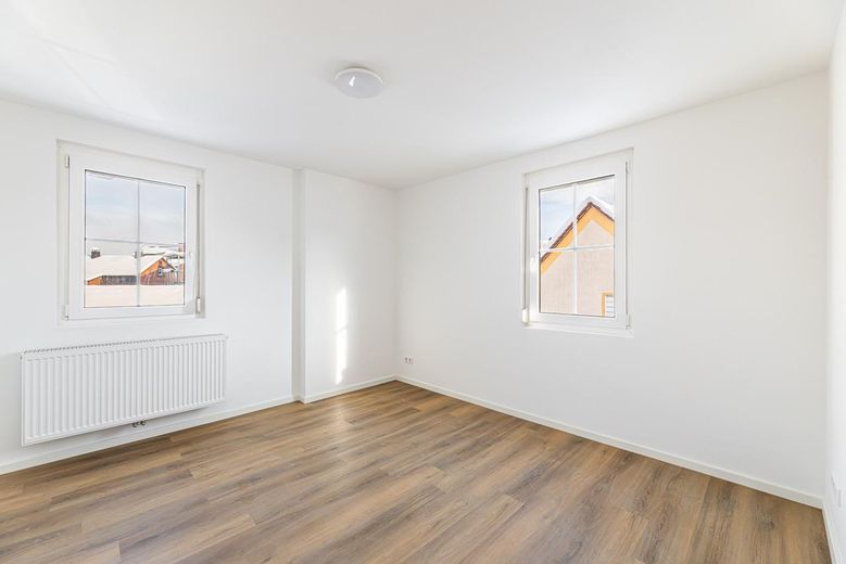 Przepiękne, nowo wyremontowane mieszkanie! – Schlafzimmer/Wohnzimmer/Arbeit