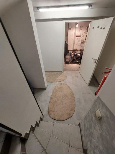 Casa unifamiliare con veranda invernale ;terrazza; giardino e garage.  !!(prezzo trattabile) – Foto 24