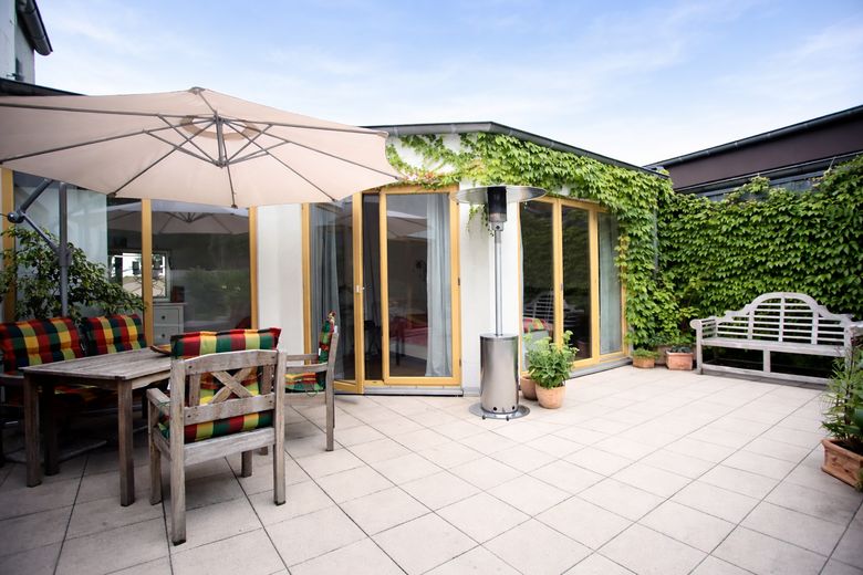 barrierefreie Wohnung mit eigenem Garten von privat, Preis VB – Terrasse