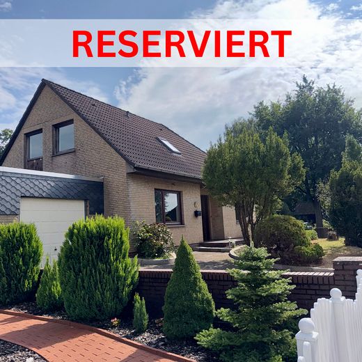 Seltene Gelegenheit in Delmenhorst: 150 m², großer Garten, viel Ausbaupotenzial – provisionsfrei – फोटो 1