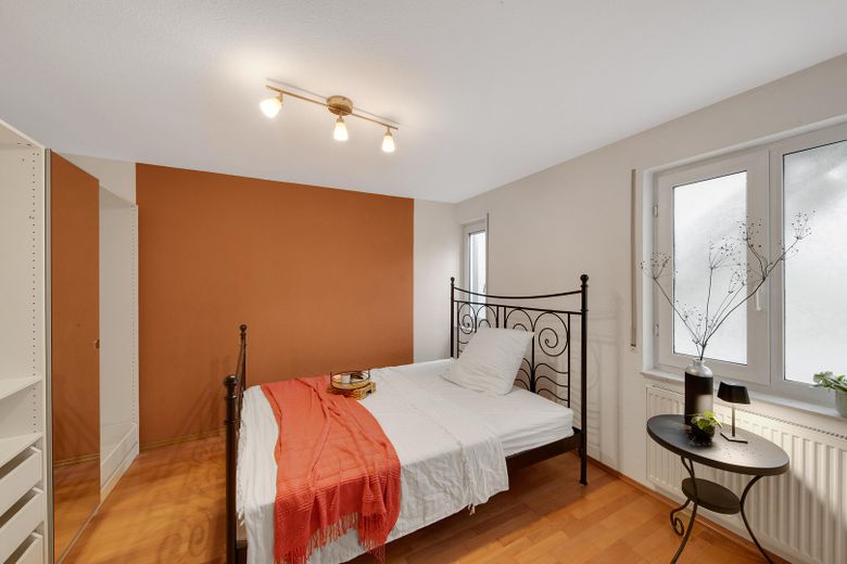 Büro/ Kinderzimmer/ Ankleide