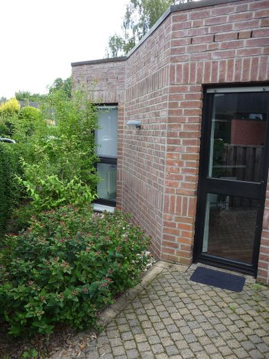 Exklusive, möblierte, ebenerdige Wohnung! Ruhige Toplage Münster-Nord-Wilkinghege – Hausansicht