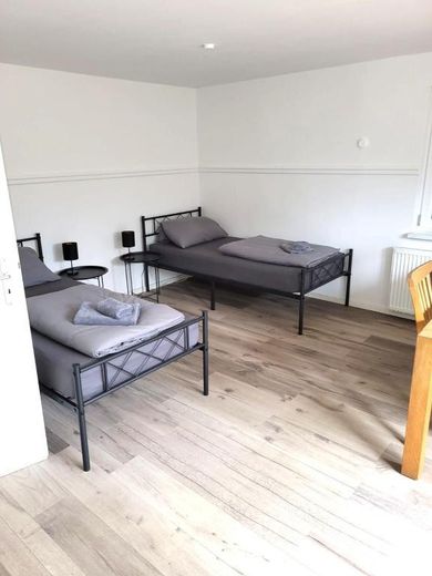 Sans commission, vente entre particuliers : deux maisons d’habitation sur 768 m² à Berlin-Kaulsdorf – Photo 7
