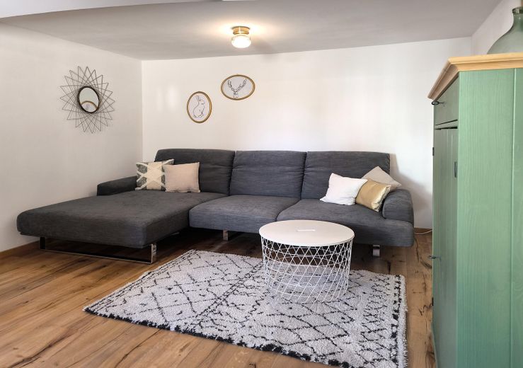 Wohn/Schlafzimmer EG