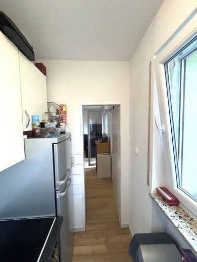 Blick in den Wohnraum 