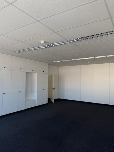 270 m² Bürofläche | Stuttgart-Vaihingen | flexibel nutzbar | sofort frei | provisionsfrei – Heller Büroraum 