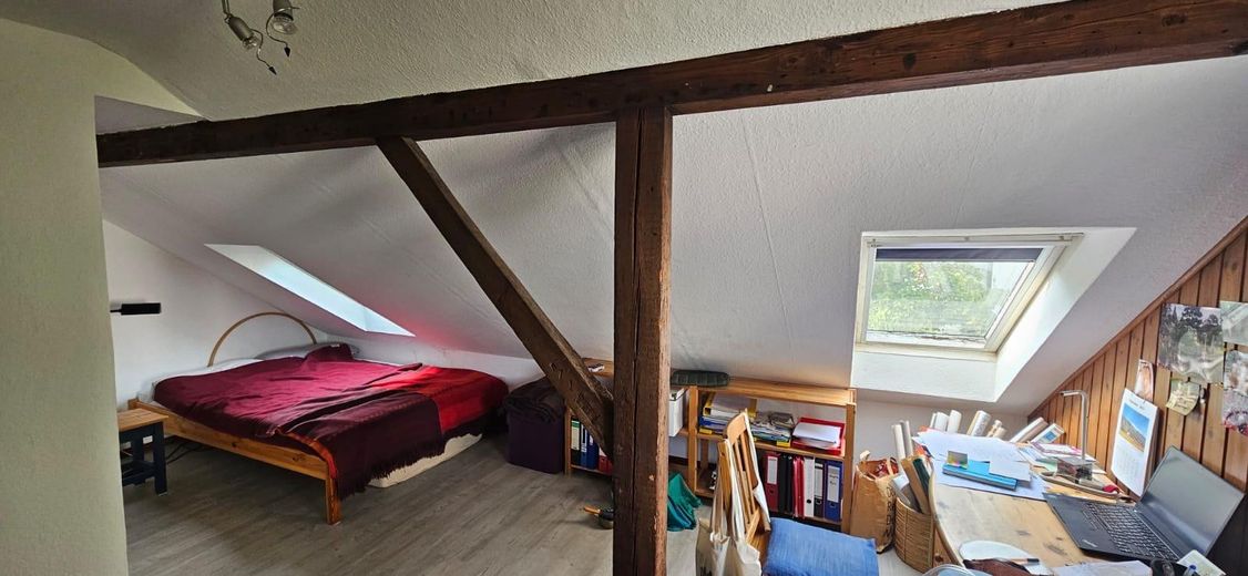 Charmantes kleines Altbremer Reihenendhaus mit Garage in Peterswerder – OG Zimmer 1