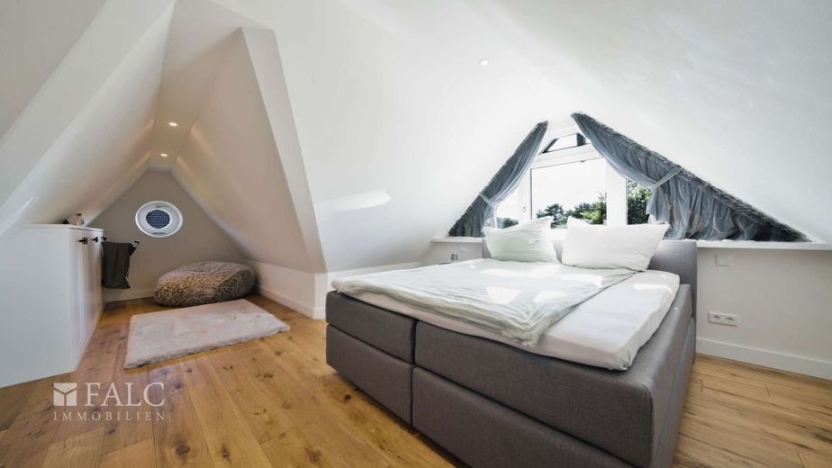 Alt Westerland: Heimkommen auf Sylt - Wohnen mit Herz und Seele – Spitzboden Schlafzimmer Nr. 4