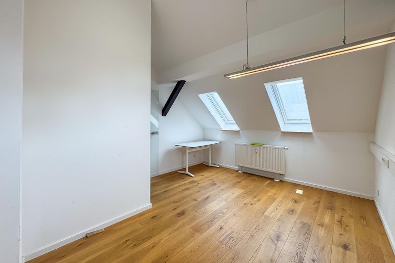 Büro 5