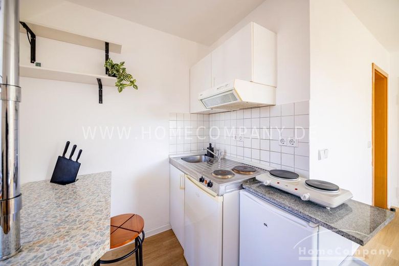 23447 HomeCompany Dresden Möbliert/Furnished Studio Apartment in Dresden mit Balkon Nähe Universität max. 2 Personen – 8374e5ef650e22bb76d8c19dfab23f5278e32285.jpg
