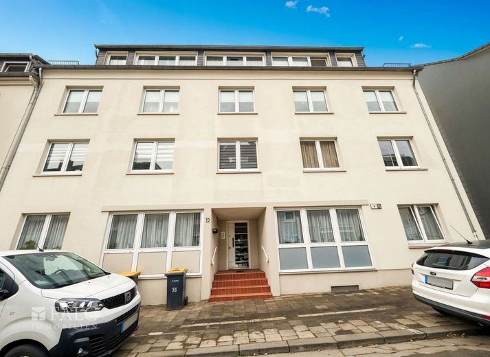 Top Kapitalanlage - kleine feine Eigentumswohnung im Zentrum – Vorderseite