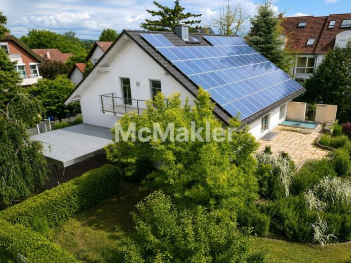 Exklusives Hebel-Haus in Nauheim: ca. 355 m² Wohn-/Nutzfläche mit PV und großem Grundstück – फोटो 1