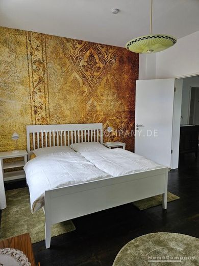25868 HomeCompany Dresden सुसज्जित/Furnished Dresden-Neustadt में 5-कमरों का अपार्टमेंट, अधिकतम 4 व्यक्ति – 88a925d6085b90c4c2895d0b704472ddf93083e5.jpg