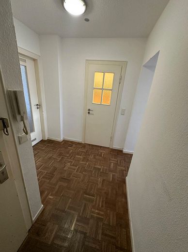 Attraktive Innenstadtlage in Düsseldorf - 3,5 Zimmer Wohnung – Eingang
