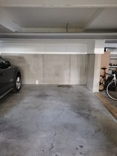 3-room apartment with balcony, fitted kitchen and underground garage – TG