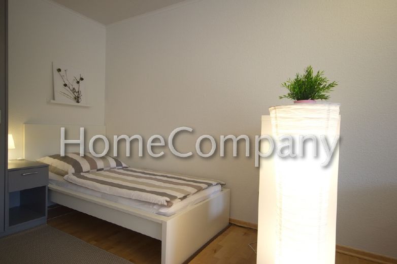 Apartment mit Internetzugang, Parkett und eigener Terrasse in ruhiger Lage – 2b24d8e793bb1848afcfe6cfee3405e2d3458e99.jpg