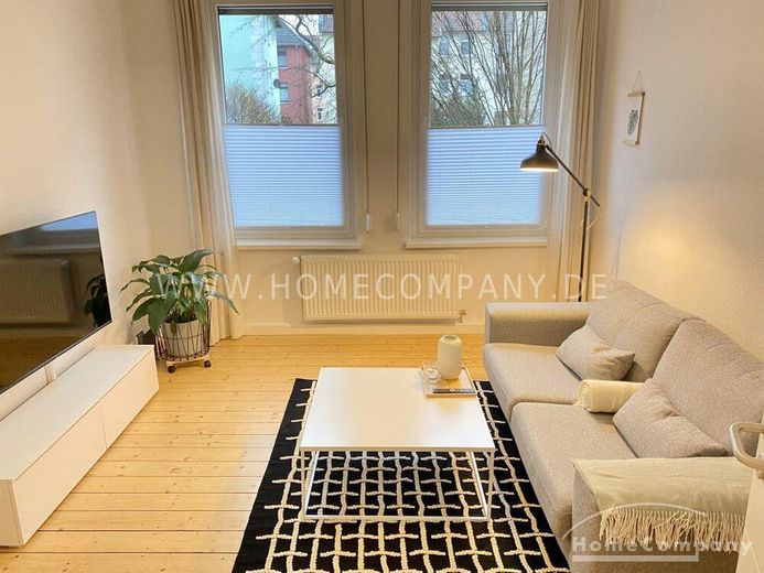 Schöne, neu eingerichtete 2 Zi.-Wohnung, 2. OG. – 5d4f71409ad2aea8bfbd04b75415377c10b6e148.jpg