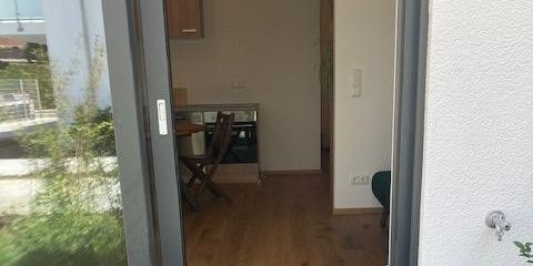 Attraktive, luxuriöse 1-Zimmer-Wohnung, zentral in Schrobenhausen