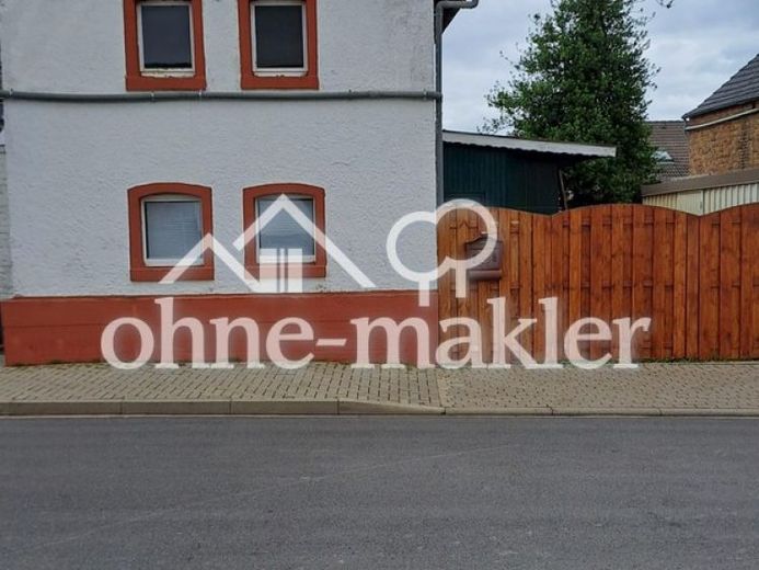 Kleines Einfamilienhaus -- HANDWERKER ZU MIR – Foto 1