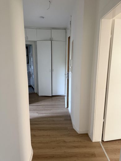 Flur Bild 2