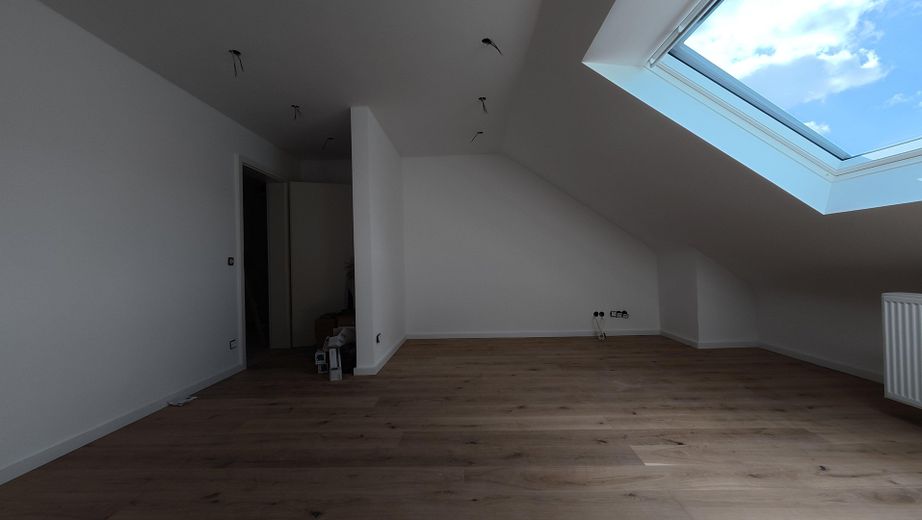++TOP sanierte 1 ZKB++neue Einbauküche++Parkett++ – Foto 2
