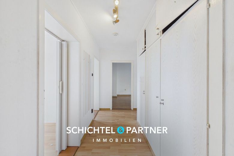 Burglesum | Sofort bezugsfreie 3-Zimmer-Wohnung mit Süd-Balkon – S&amp;P | Wohnungseingang