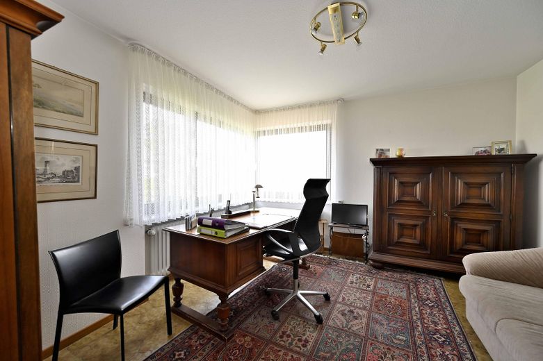 Arbeitszimmer