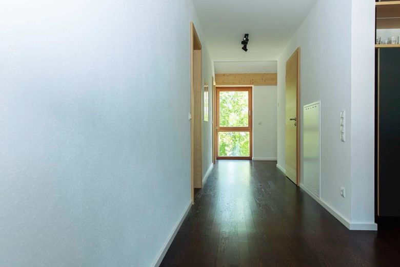 बिना कमीशन! डिज़ाइनर पेंटहाउस, गैलरी सहित | 102m² | बालकनी | 2 बाथरूम | Marklkofen – फोटो 4
