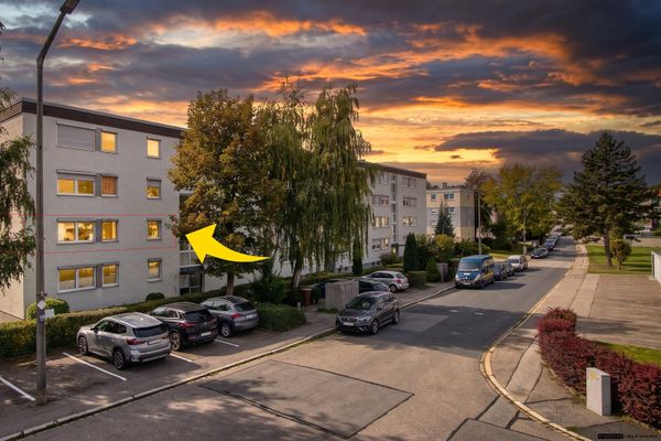 Світла 4-кімнатна квартира з балконом, хобі-приміщенням 38 м² та паркомісцем у підземному гаражі — вільна негайно в Штраубінгу