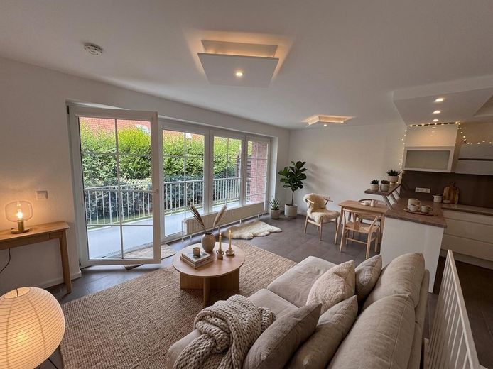 Lichtdurchflutete 2,5-Zimmer-Maisonette, Terrasse und Garten – frisch renoviert & sofort beziehbar – Einrichtungsbeispiel OG