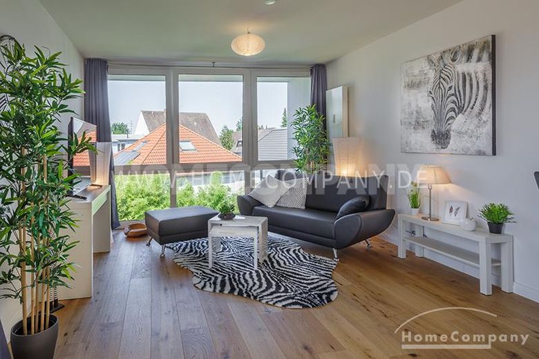 Wunderschöne, voll möblierte 2-Zimmer-Wohnung über zwei Ebenen mit herrlicher Dachterrasse in Moosach – 53ccf45b71384be06ad70b38da46637bad5ef09c.jpg