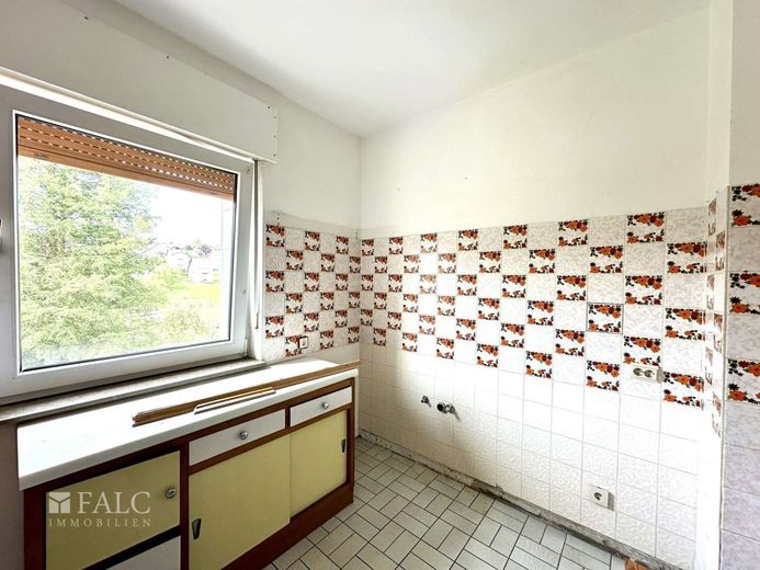 Sonnenhelles Zweifamilienhaus mit separatem Werkstattgebäude! – IMG_1034