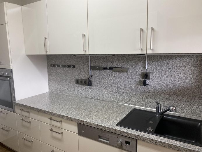 Vrijstaande woning met balkon en garage – Foto 23