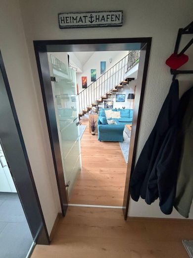 Maisonette di 5,5 locali con ampio soppalco, terrazza sul tetto e vista panoramica su Wülfrath - senza commissioni – Eingangsbereich