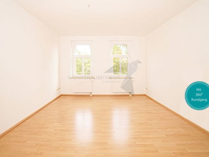 !! Bergsteigerrabatt !! Helle 3 Raum DG-Whg. mit Balkon und Tageslichtbad – Foto 1
