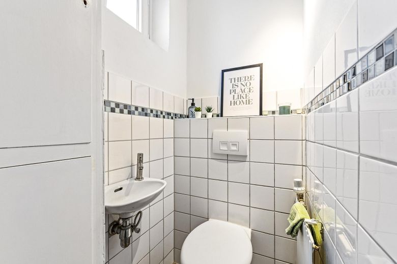 Besser als Wohnung! Sofort freies Stadthaus, Provisionsfrei – Foto 2