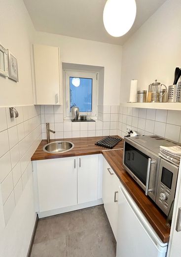 Modern möbliertes Apartment in Düsseldorf Pempelfort-Derendorf – 1f0a25730e93c3e4dfefdb555238eda12b9c551b.jpg