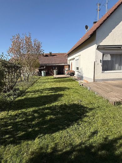 Freistehendes Einfamilienhaus in Neenstetten – Foto 3