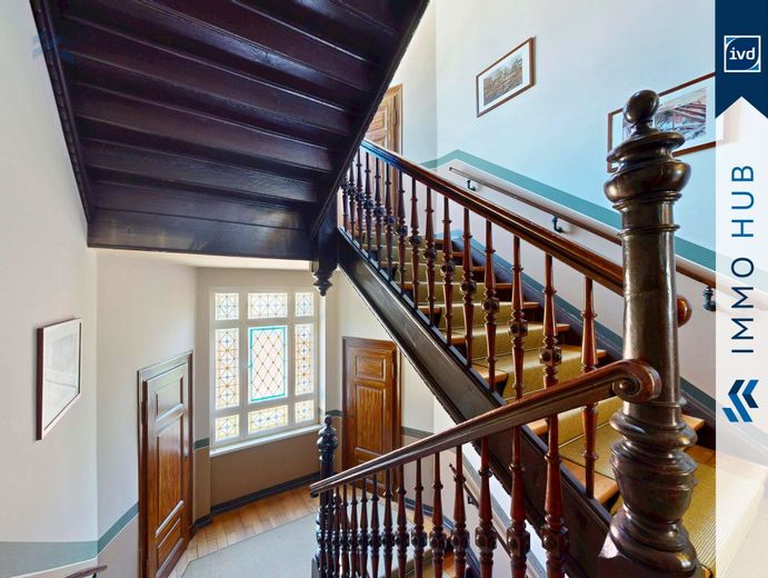 ++ Wysokiej jakości 3-pokojowe mieszkanie z dużym balkonem od wschodu ++ – 5751259-qk7XsRQFFX48bJAm3E45JT6p-Treppenhaus.jpg